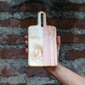 Tabla de charcutería de madera nativa de lenga, modelo Kirke